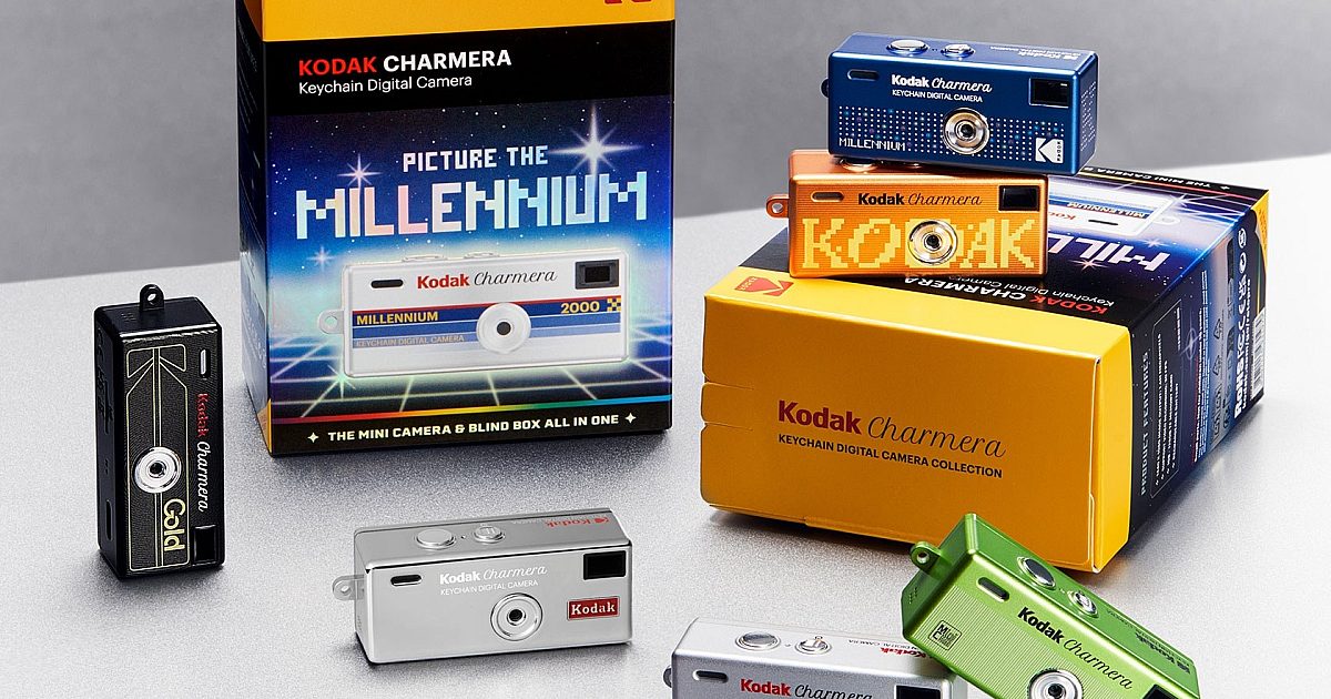 Kodak Charmera Millennium vs Phone Camera: Is the Y2K Keychain Camera Worth It?